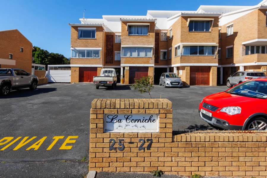 4 Bedroom Property for Sale in Gordons Bay Village Western Cape